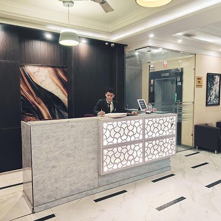 Hotel Almora Sky Near By Delhi International Airport With - Free Airport Pickup And Drop Nowe Delhi Zewnętrze zdjęcie