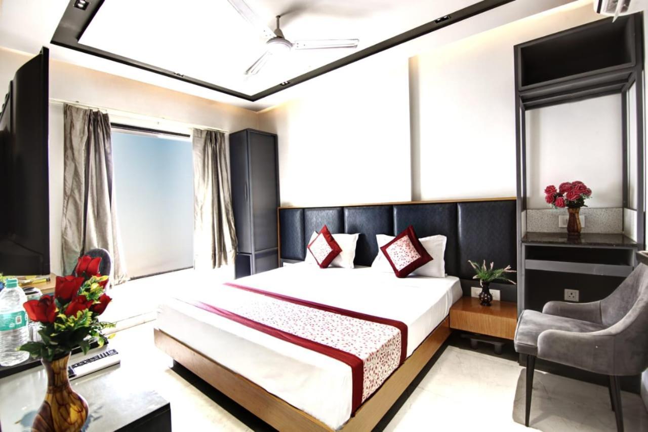 Hotel Almora Sky Near By Delhi International Airport With - Free Airport Pickup And Drop Nowe Delhi Zewnętrze zdjęcie