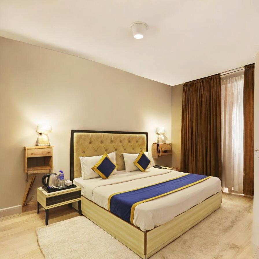 Hotel Almora Sky Near By Delhi International Airport With - Free Airport Pickup And Drop Nowe Delhi Zewnętrze zdjęcie